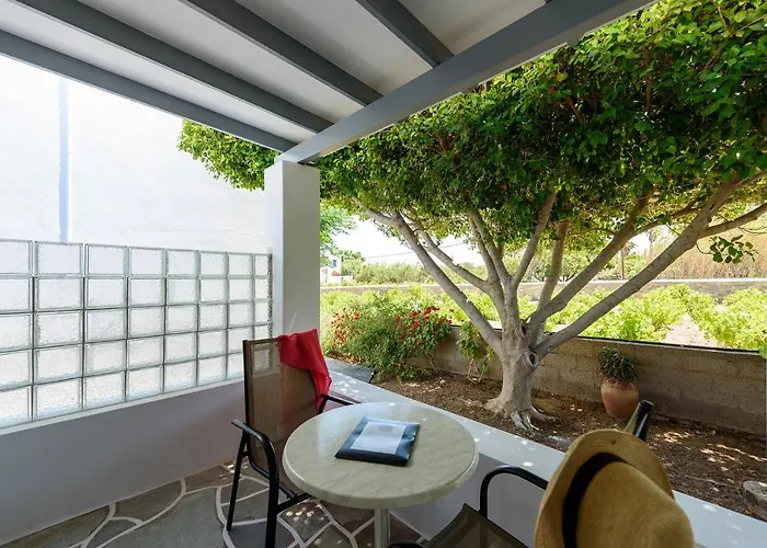 아파트 Anna Paros *